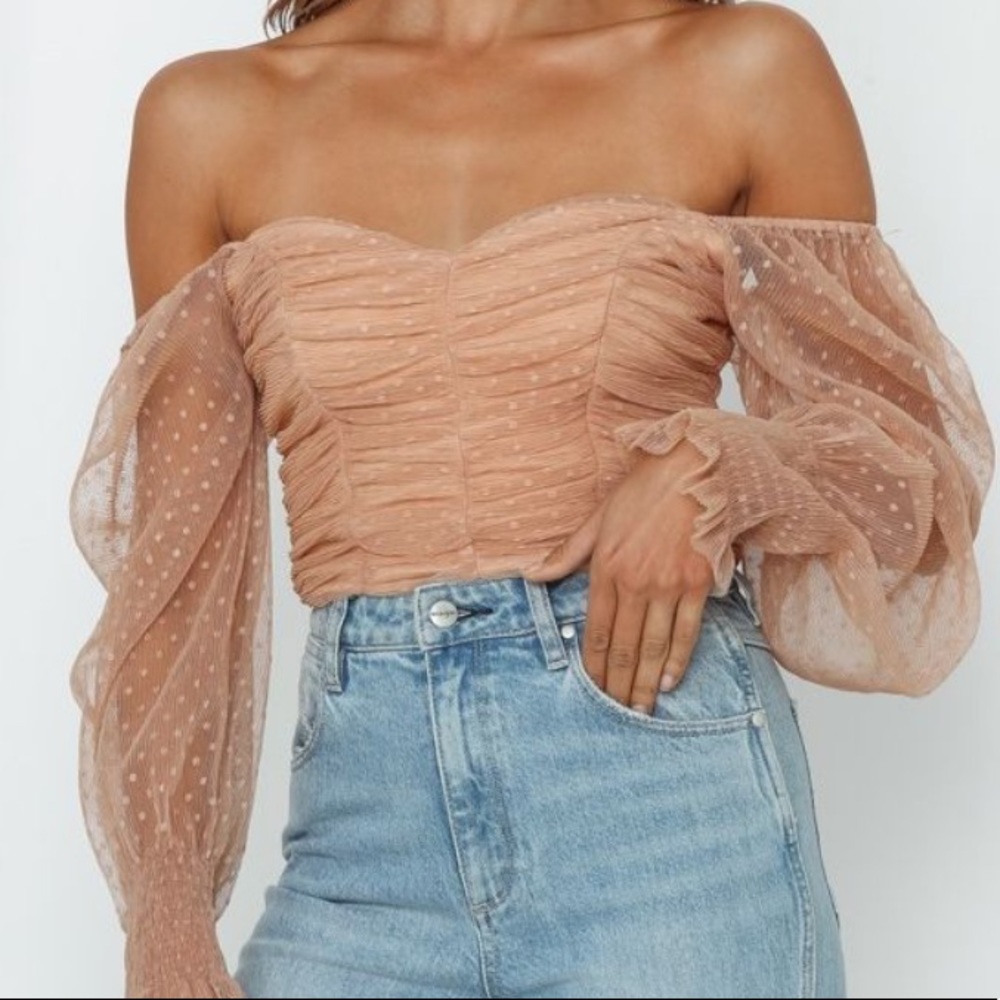 Off the shoulder long sleeve top